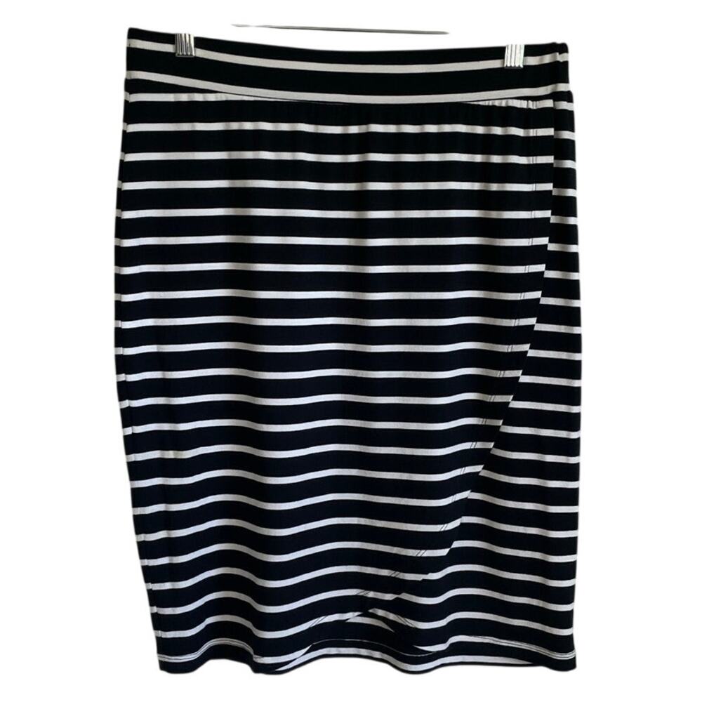Tommy Bahama Faux Wrap Pull On Striped Skirt Sz S Stretch Black White Preppy